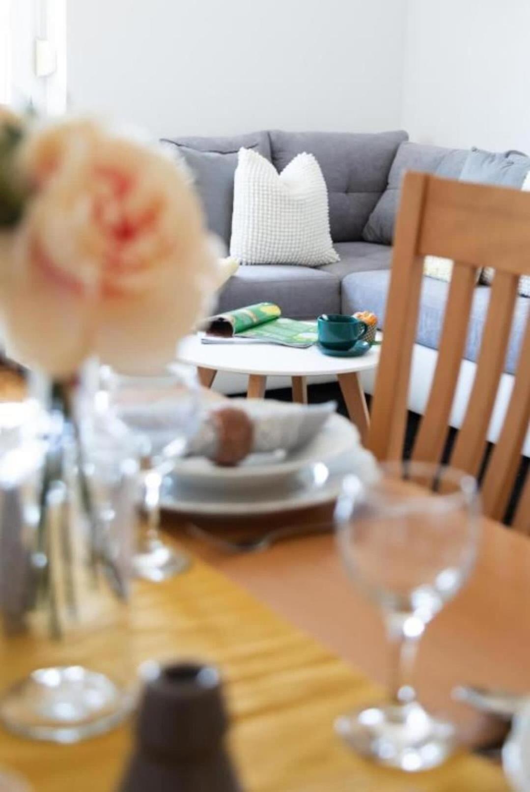 Tesla Apartment Urban Stay Zagreb Bagian luar foto
